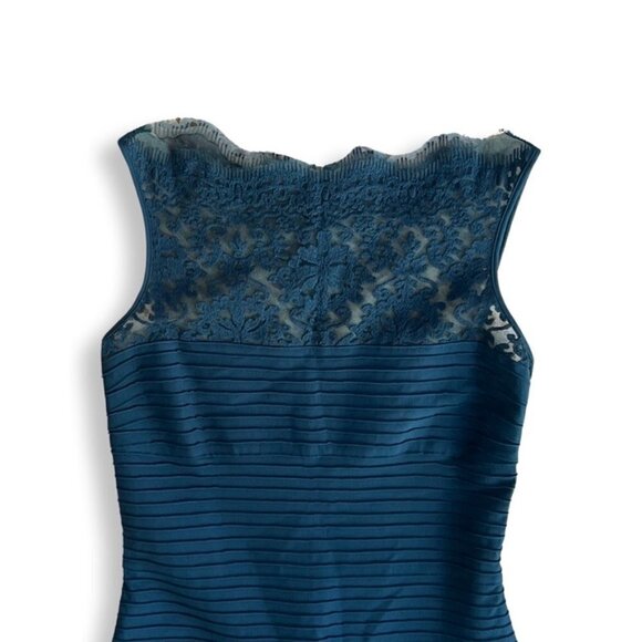 Tadashi Shoji teal lace maxi gown dress size S - Picture 2 of 4